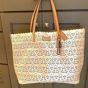 COACH PERFORATED WHITE TOTE